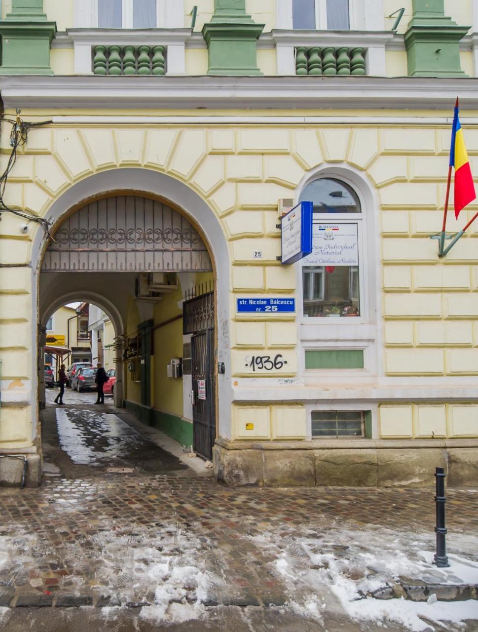Kronhaus Брашов Екстер'єр фото